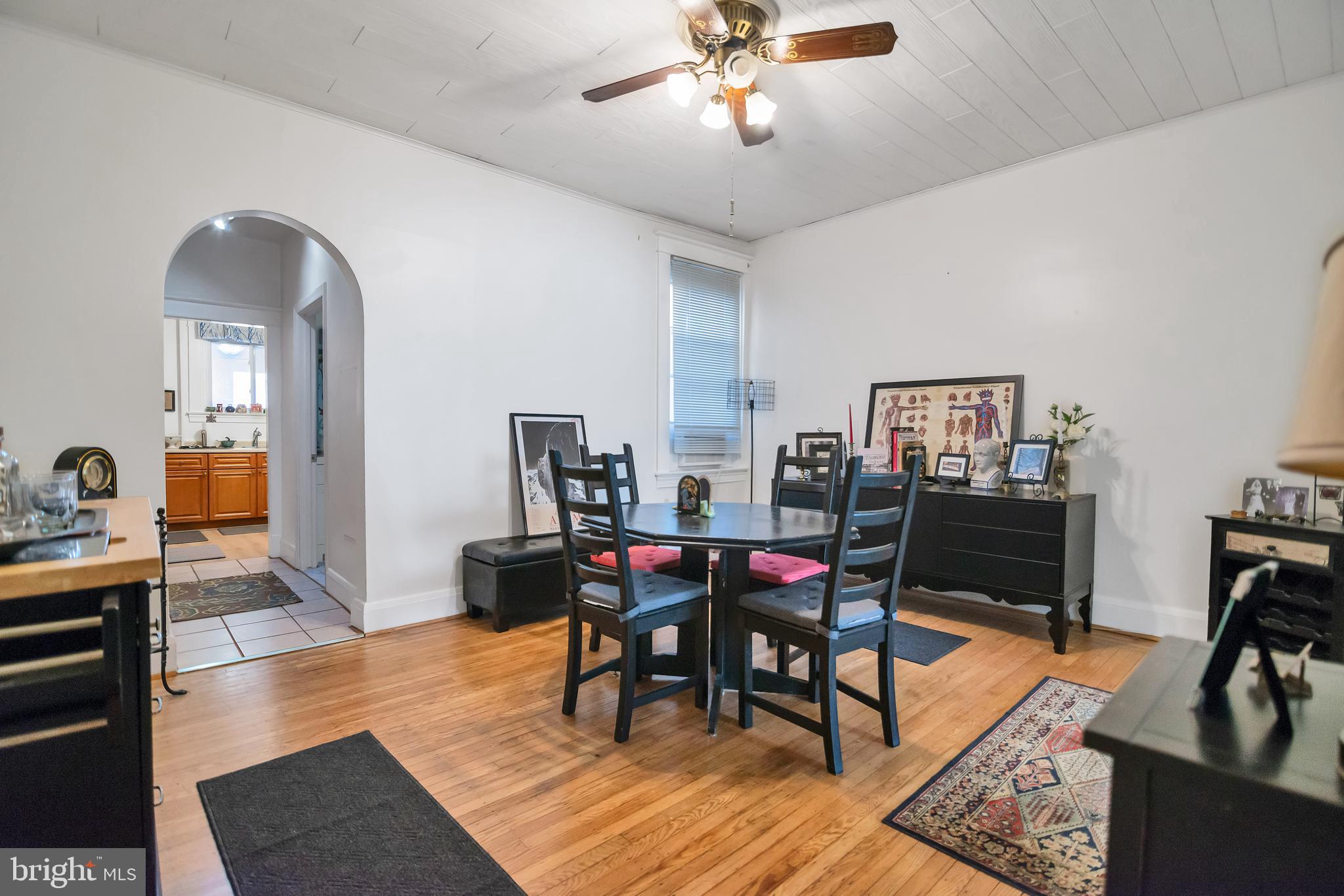 6328 Frederick Road Baltimore, MD 21228 - Photo 15 of 64