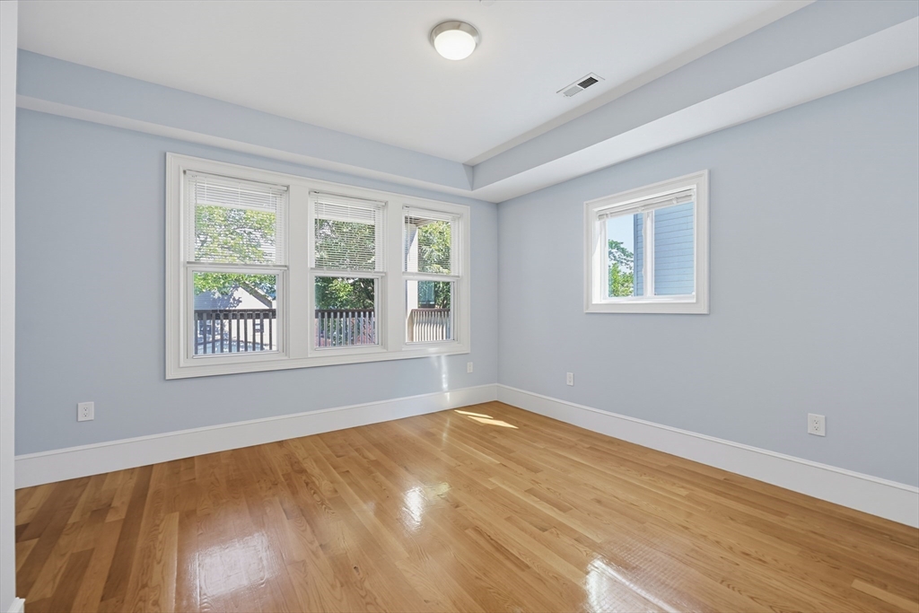 4370 Washington Street, Unit 2 Boston, MA 02131 - Photo 16 of 34