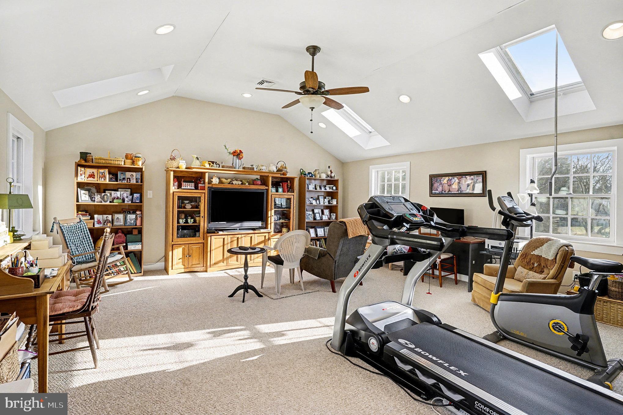 284 Stony Run Road Spring City, PA 19475 - Photo 31 of 70 Main Suite Living Room