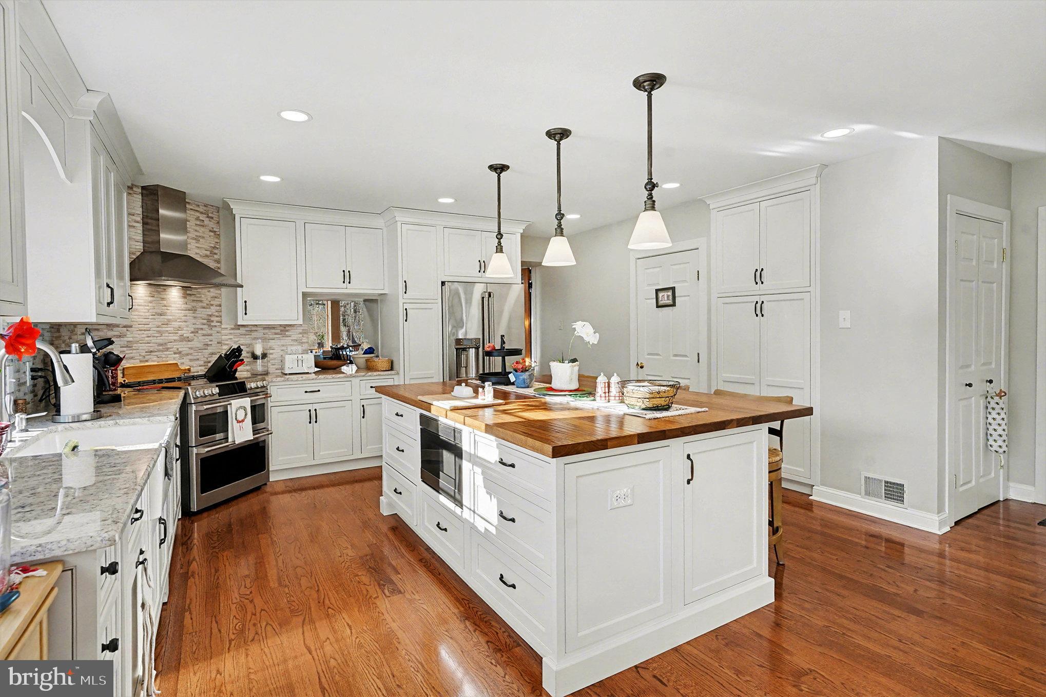 284 Stony Run Road Spring City, PA 19475 - Photo 5 of 70