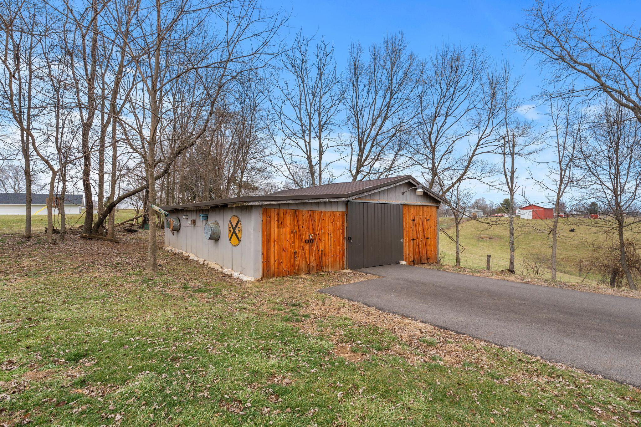 1061 Van Thompson Road Mount Sterling, KY 40353 - Photo 49 of 49 66_F2004837