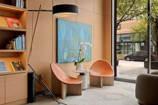 $3,500 | 2408 Victory Park Lane, Unit 1131, Dallas, TX 75219