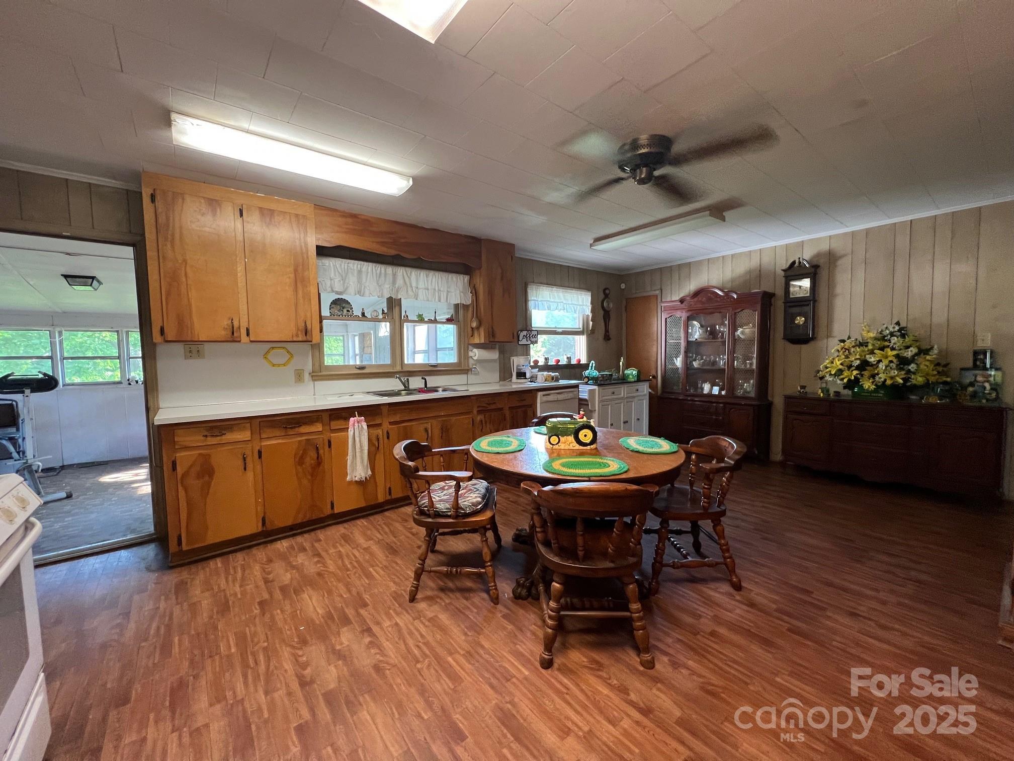 906 East Monbo Road Statesville, NC 28677 - Photo 18 of 30 a kitchen with a table and chairs in it