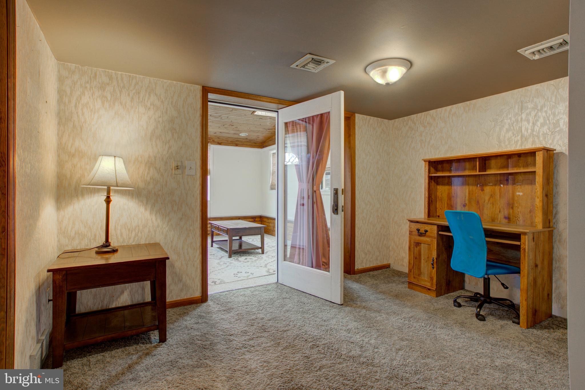 127 Browning Road Lancaster, PA 17602 - Photo 18 of 33 Great play room/office/flex space.