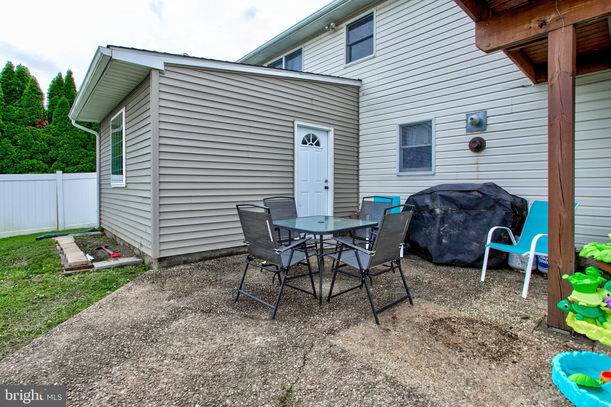 127 Browning Road Lancaster, PA 17602 - Photo 31 of 33 Lower level patio.