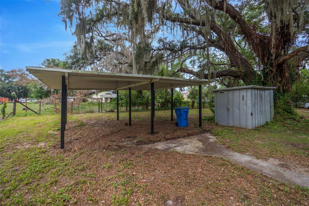 308 South Kingsway Road Seffner, FL 33584 - Photo 24 of 31