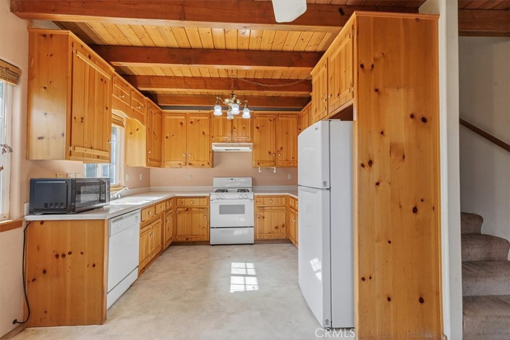 107 Pine Ridge Road Crestline, CA 92325 - Photo 11 of 38 Gallery Image 11