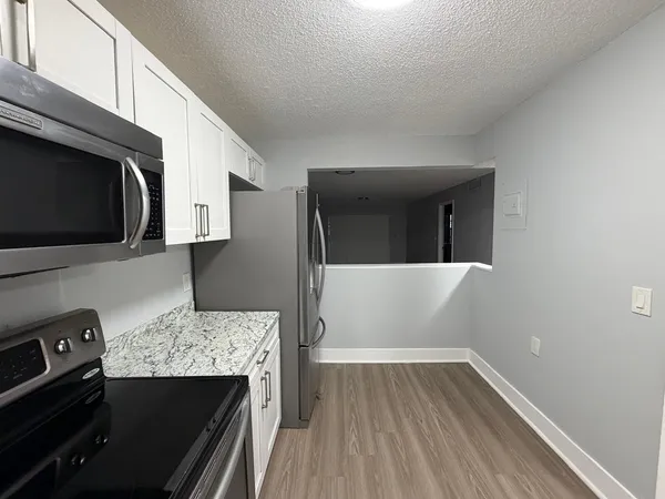 $1,900 | 615 South State Road 7, Unit 1D, Margate, FL 33068