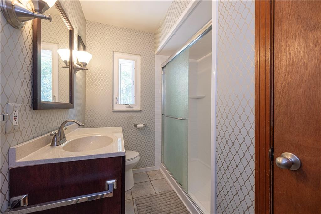 333 Rolshouse Road Pittsburgh, PA 15237 - Photo 11 of 25 Gallery Image 11
