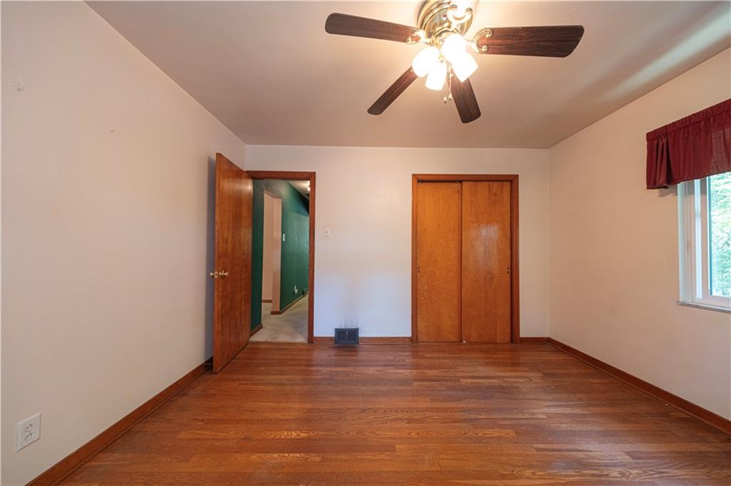 333 Rolshouse Road Pittsburgh, PA 15237 - Photo 10 of 25 Gallery Image 10