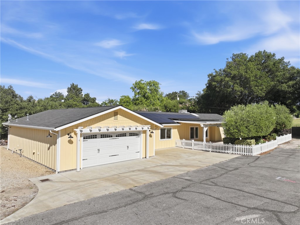 8680 Portola Road Atascadero, CA 93422 - Photo 2 of 73