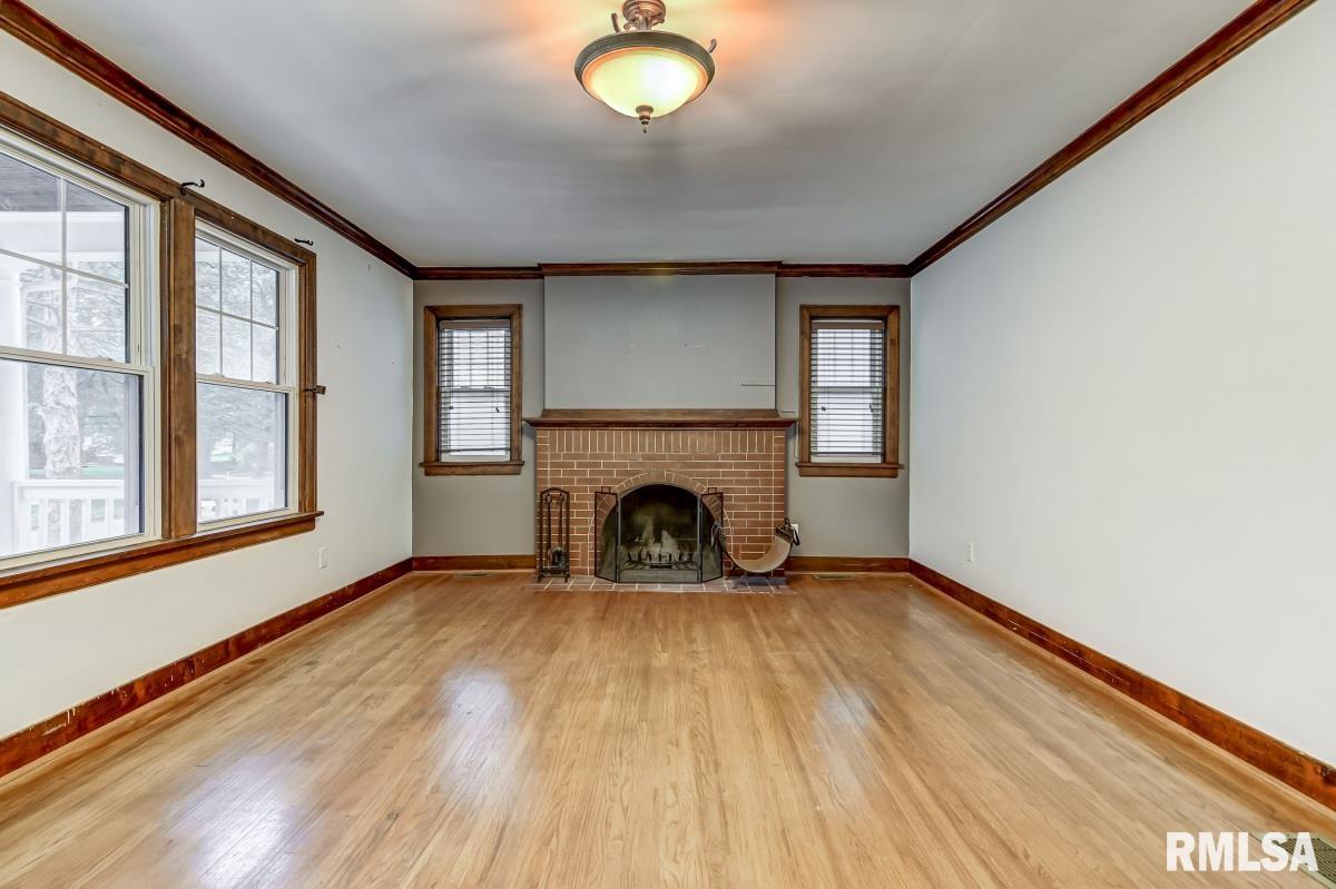 2320 Yale Boulevard Springfield, IL 62703 - Photo 2 of 28
