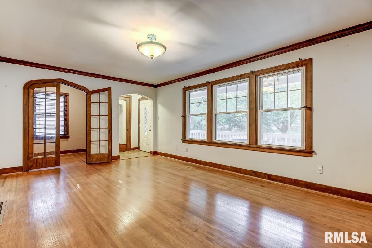 2320 Yale Boulevard Springfield, IL 62703 - Photo 4 of 28