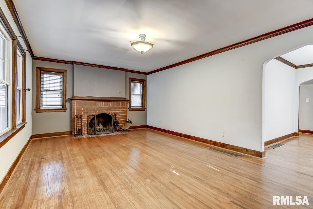 2320 Yale Boulevard Springfield, IL 62703 - Photo 5 of 28
