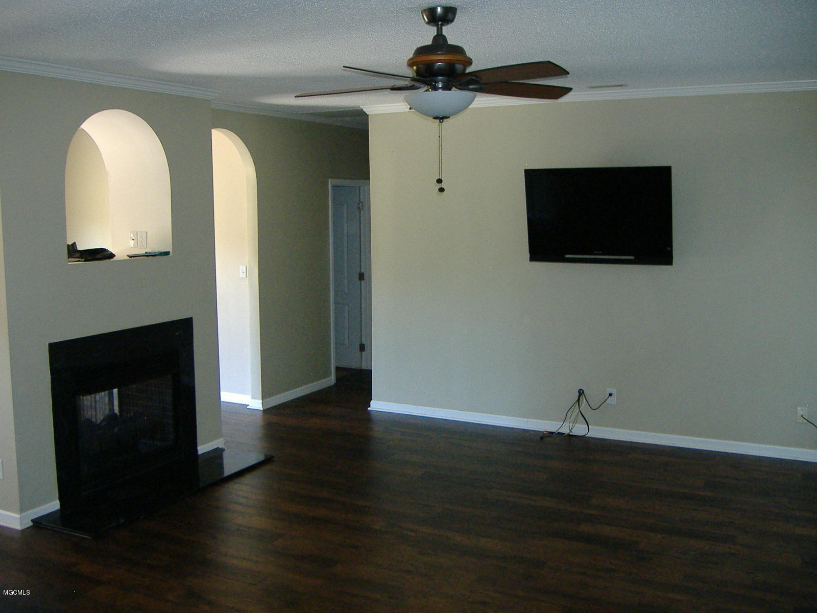 91 Clear Lake Road McHenry, MS 39561 - Photo 8 of 24 91 Clearlake 009