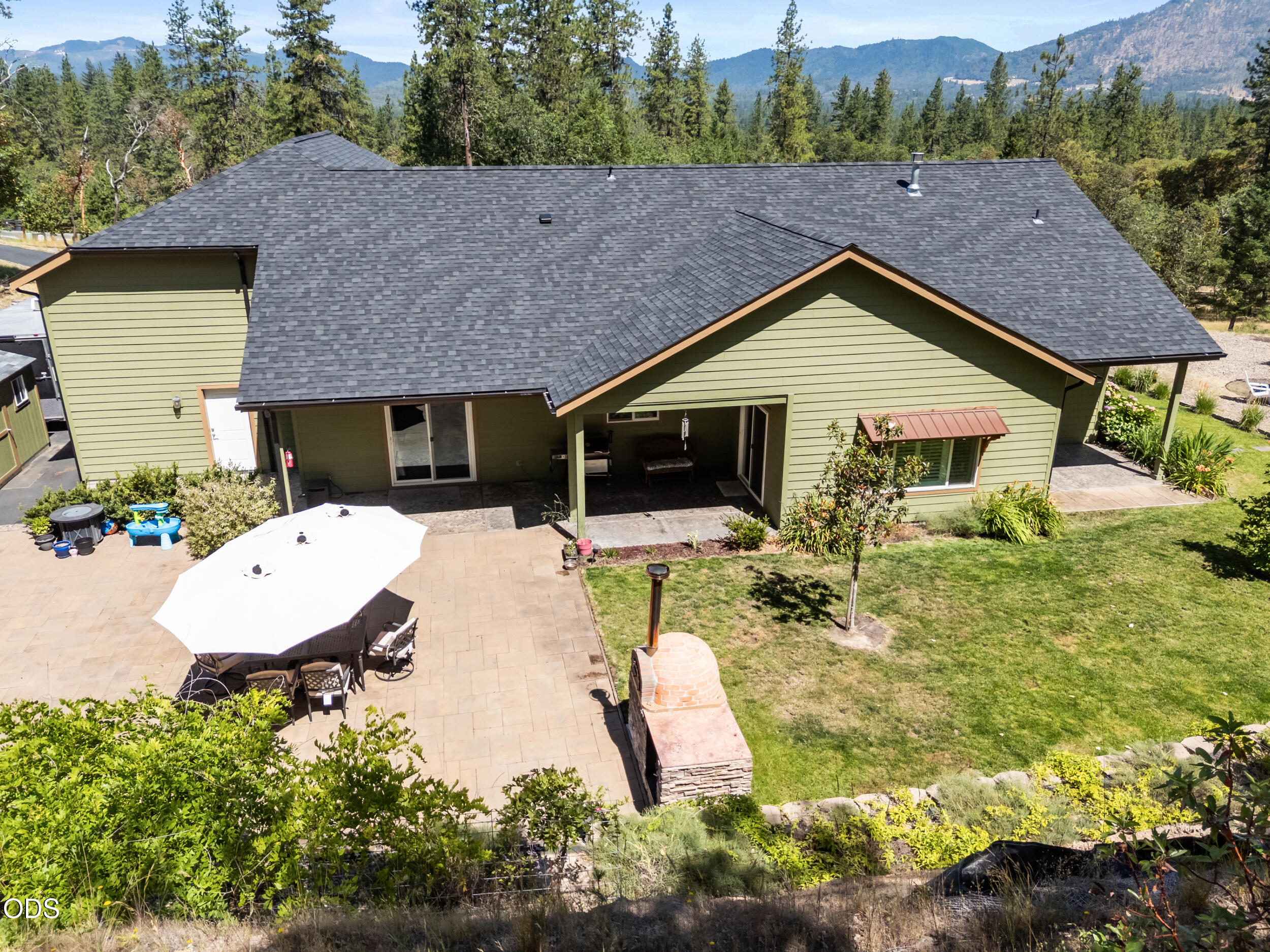 125 McKenzie Ridge Road Grants Pass, OR 97526 - Photo 46 of 62