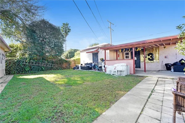 $799,900 | 2200 West Hardy Street, Inglewood, CA 90305