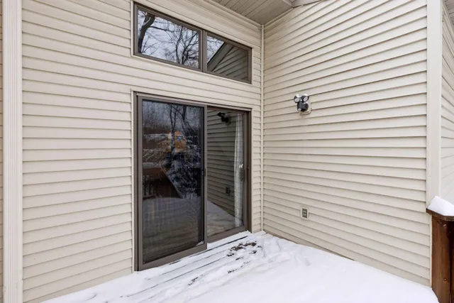 $369,000 | 491 Sterling Street South, Maplewood, MN 55119