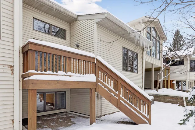 $369,000 | 491 Sterling Street South, Maplewood, MN 55119
