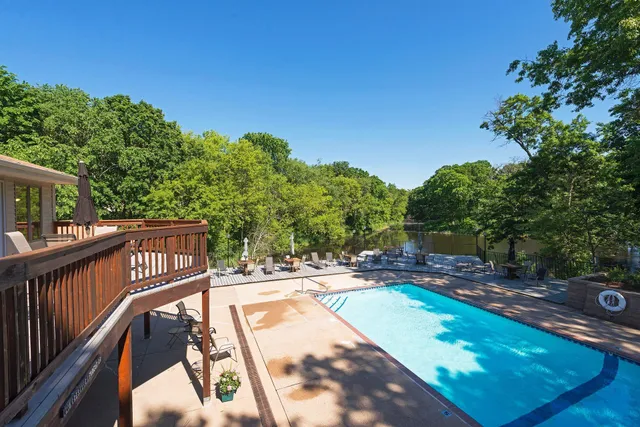 $369,000 | 491 Sterling Street South, Maplewood, MN 55119