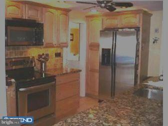 532 Holmes Road Morton, PA 19070 - Photo 7 of 12 Kitchen