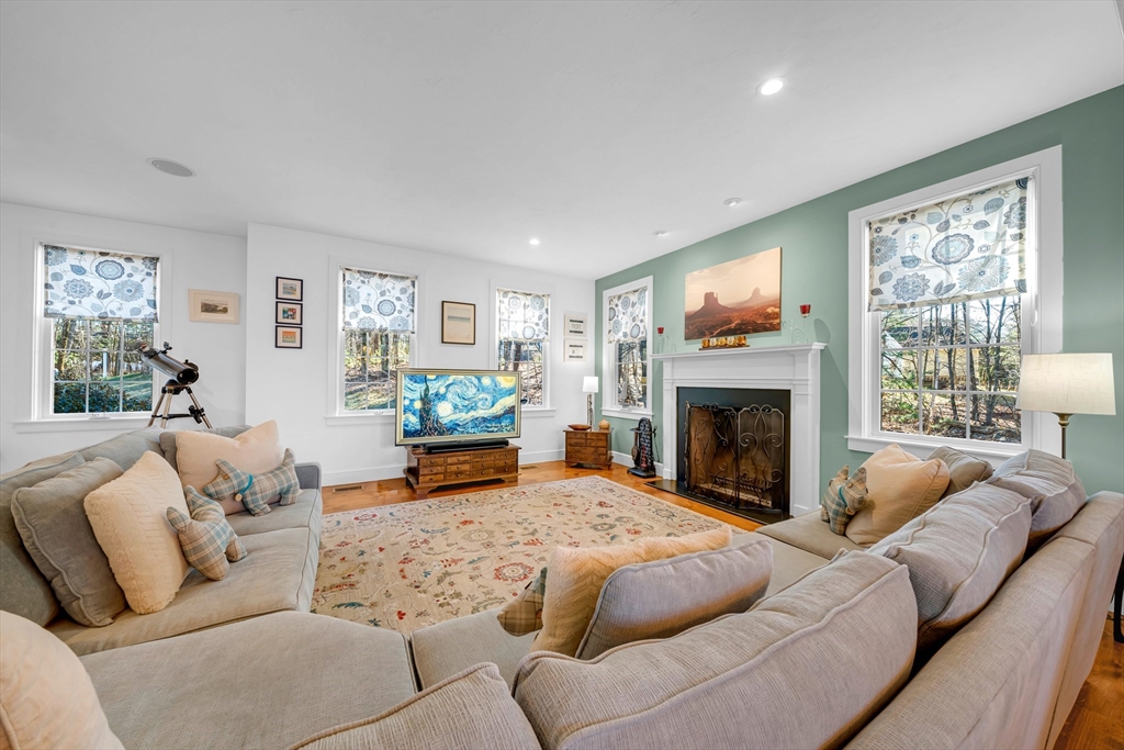 18 Stonebridge Road Groveland, MA 01834 - Photo 12 of 42