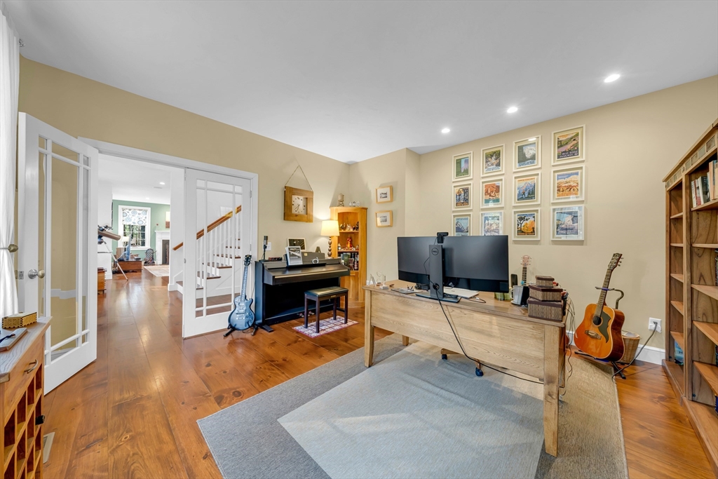 18 Stonebridge Road Groveland, MA 01834 - Photo 21 of 42