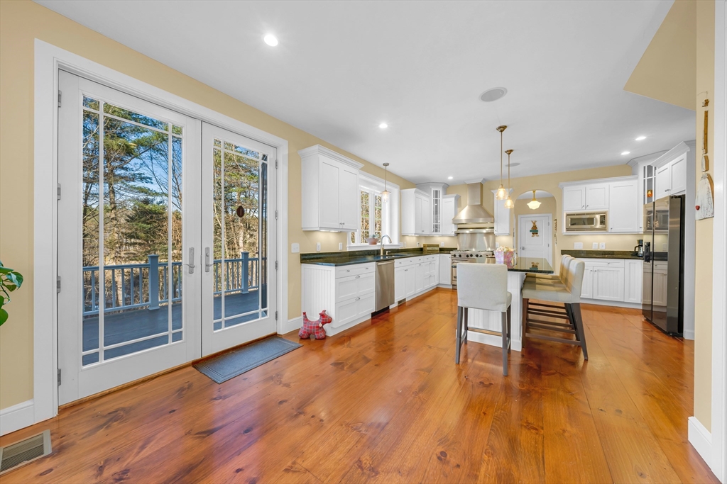 18 Stonebridge Road Groveland, MA 01834 - Photo 8 of 42