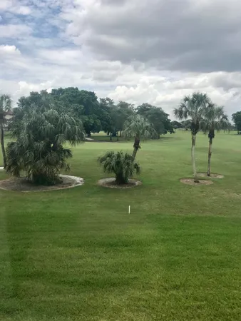 $1,450 | 1010 Country Club Drive, Unit 206, Margate, FL 33063