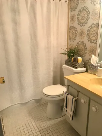 $1,450 | 1010 Country Club Drive, Unit 206, Margate, FL 33063