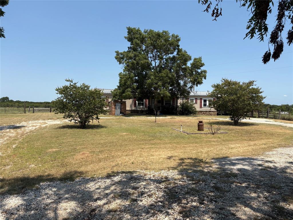 912 Highway 36 W Rising Star Tx 76471 West Rising Star, TX 76471 - Photo 7 of 28 a view of yard with ocean view