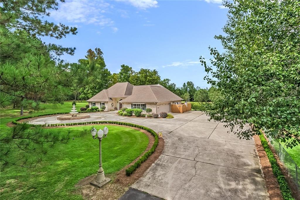 57573 Spring Valley Road Bogalusa, LA 70427 - Photo 4 of 34 Gallery Image 4