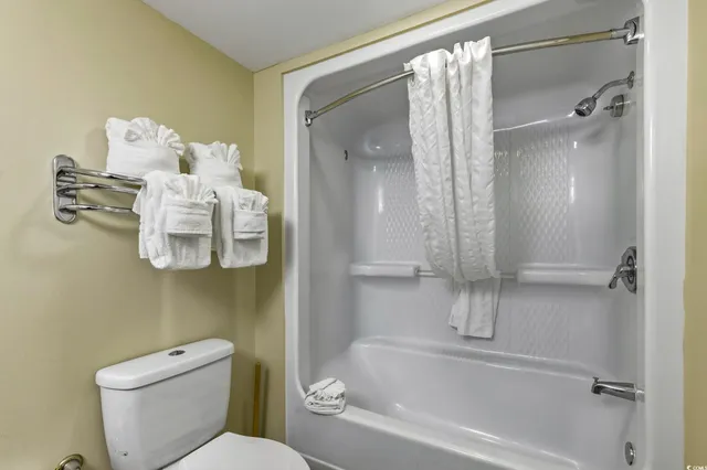 $399,900 | 201 South Ocean Boulevard, Unit 604, Myrtle Beach, SC 29577