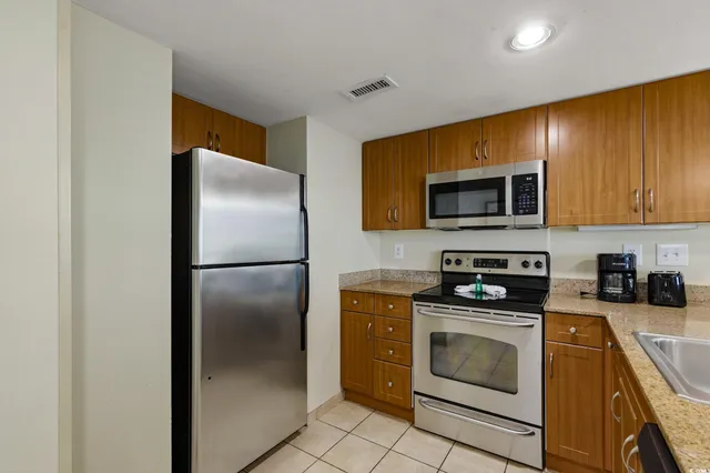 $399,900 | 201 South Ocean Boulevard, Unit 604, Myrtle Beach, SC 29577