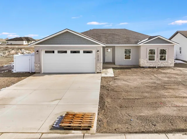 $370,000 | 2018 Regan Street, Jerome, ID 83338