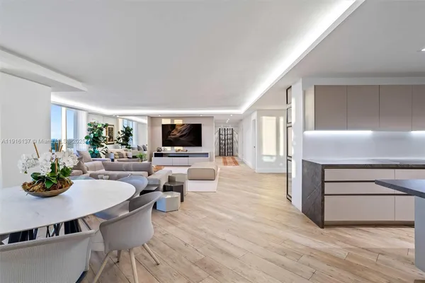 $29,000 | 2301 Collins Avenue, Unit 1432, Miami Beach, FL 33139