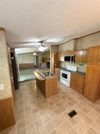 $1,600 | 5475 Chuck A Drive, Shreveport, LA 71129