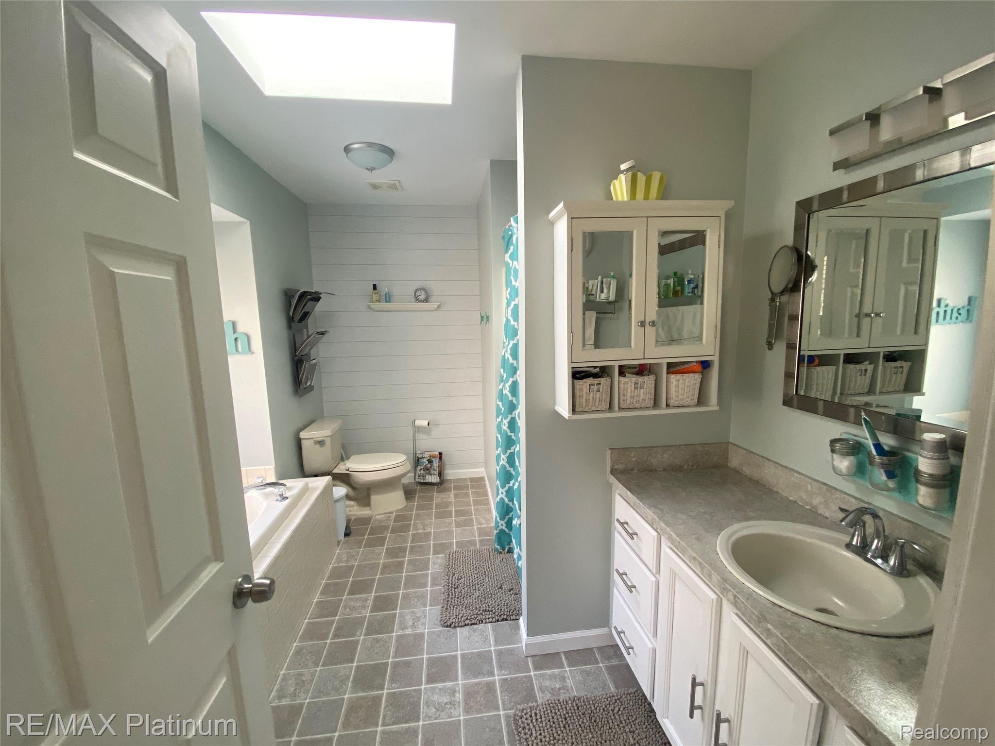 9161 Chilson Road Brighton, MI 48116 - Photo 21 of 41 IMG_6367.JPG