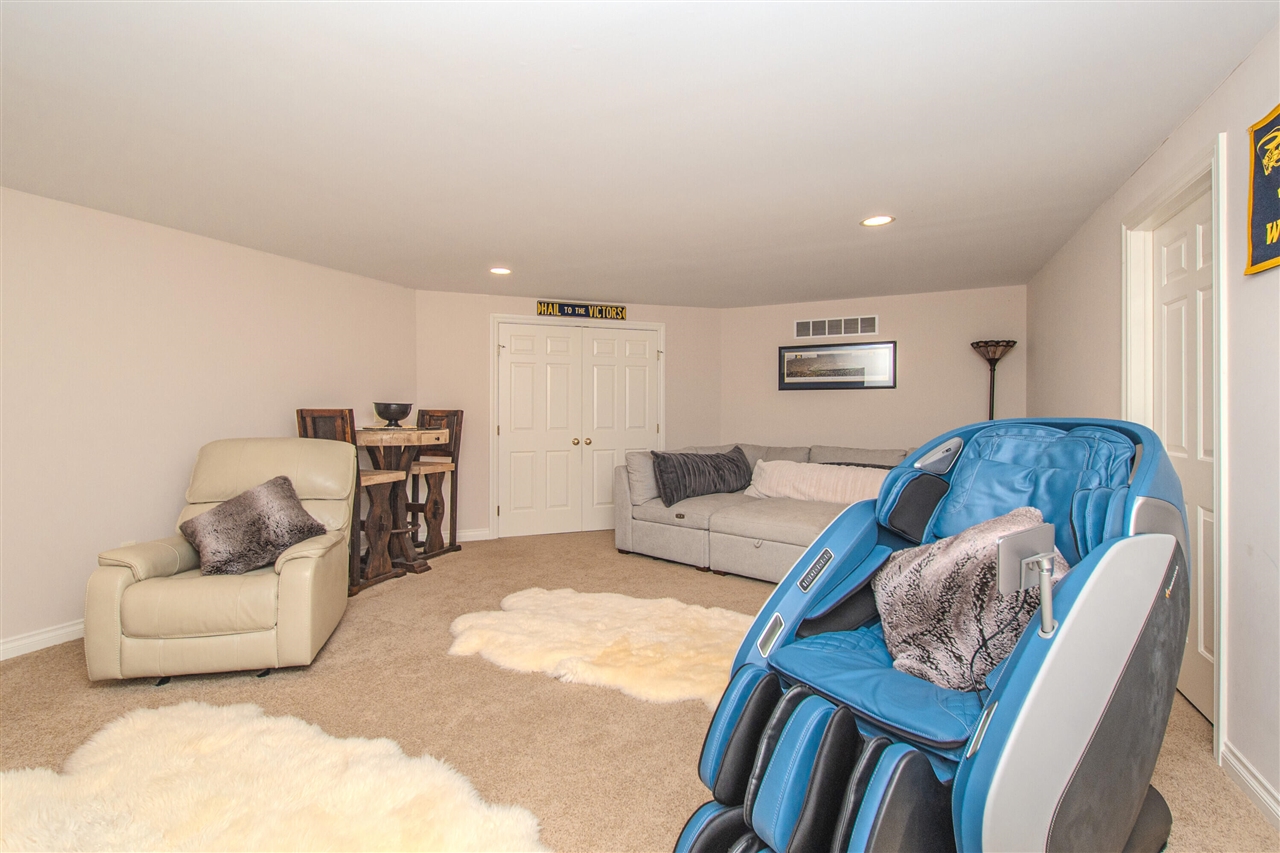 4324 Lohr Road Ann Arbor, MI 48108 - Photo 67 of 77