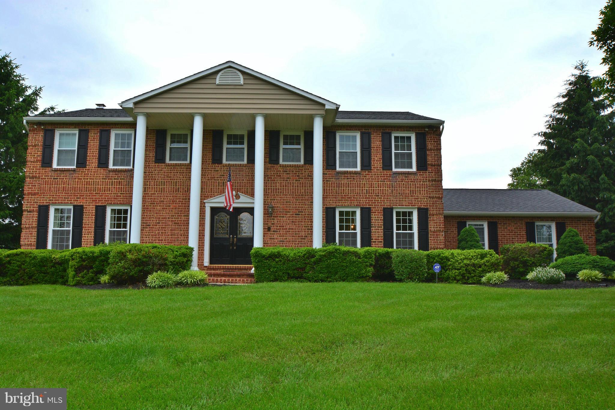 Exterior (Front)