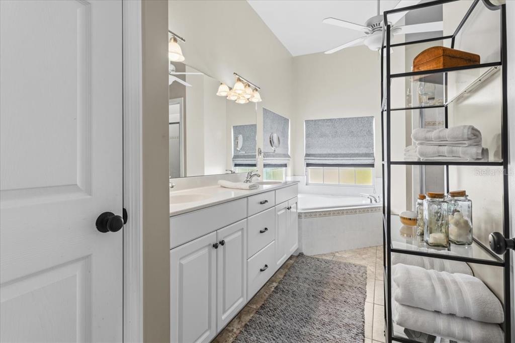 20744 Northwest 252nd Street High Springs, FL 32643 - Photo 32 of 79