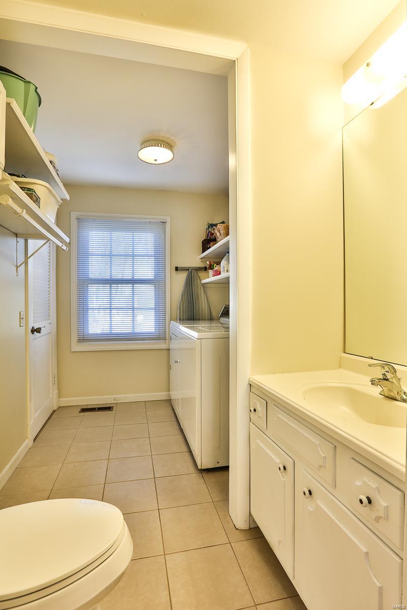 15975 Trowbridge Road Chesterfield, MO 63017 - Photo 26 of 38 Gallery Image 26