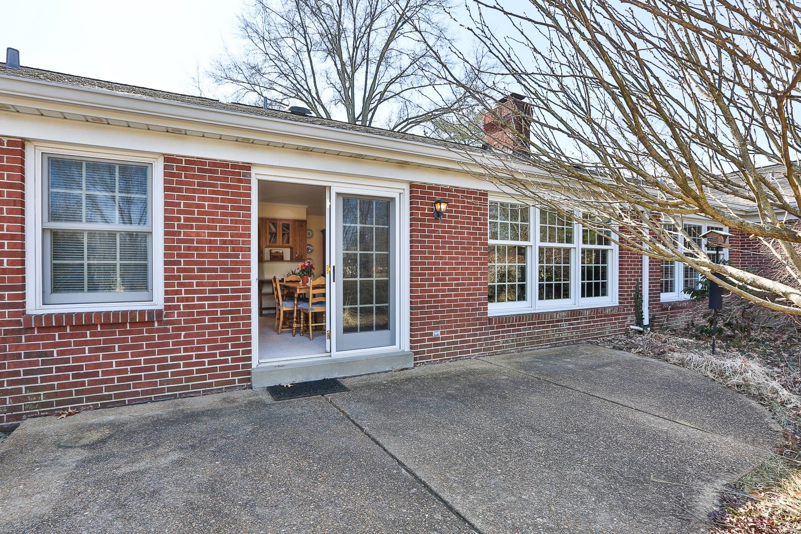 15975 Trowbridge Road Chesterfield, MO 63017 - Photo 35 of 38 Gallery Image 35