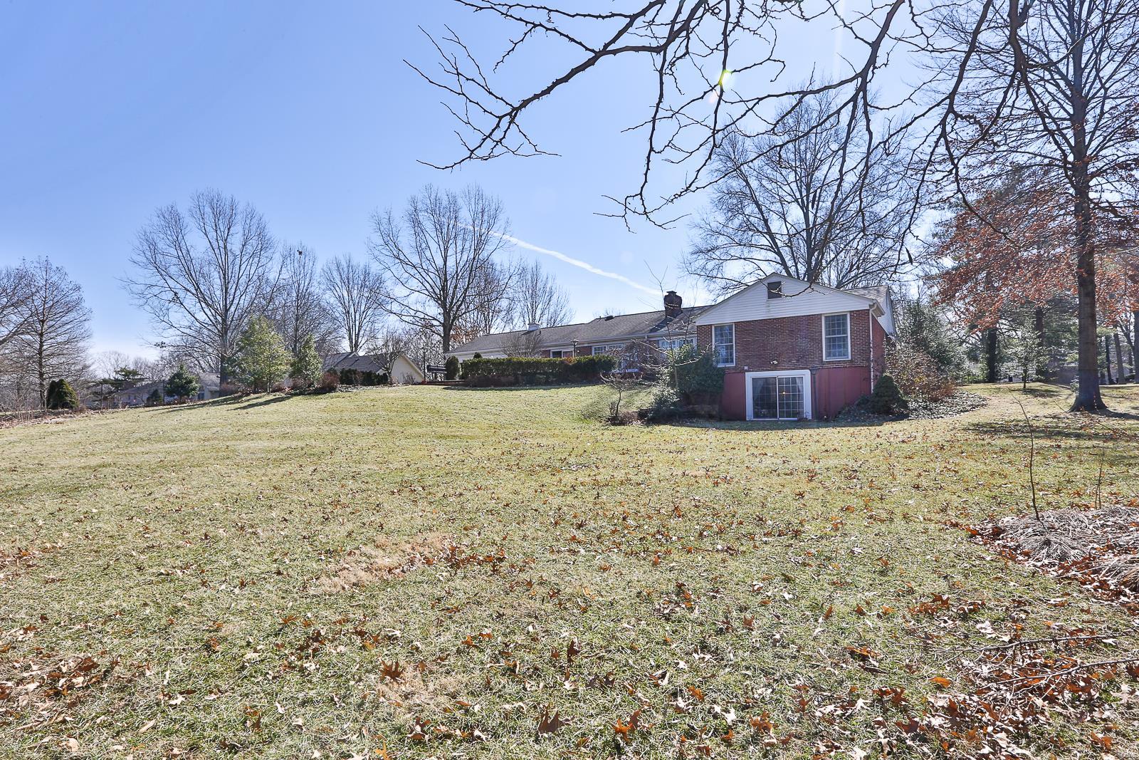 15975 Trowbridge Road Chesterfield, MO 63017 - Photo 37 of 38 Gallery Image 37