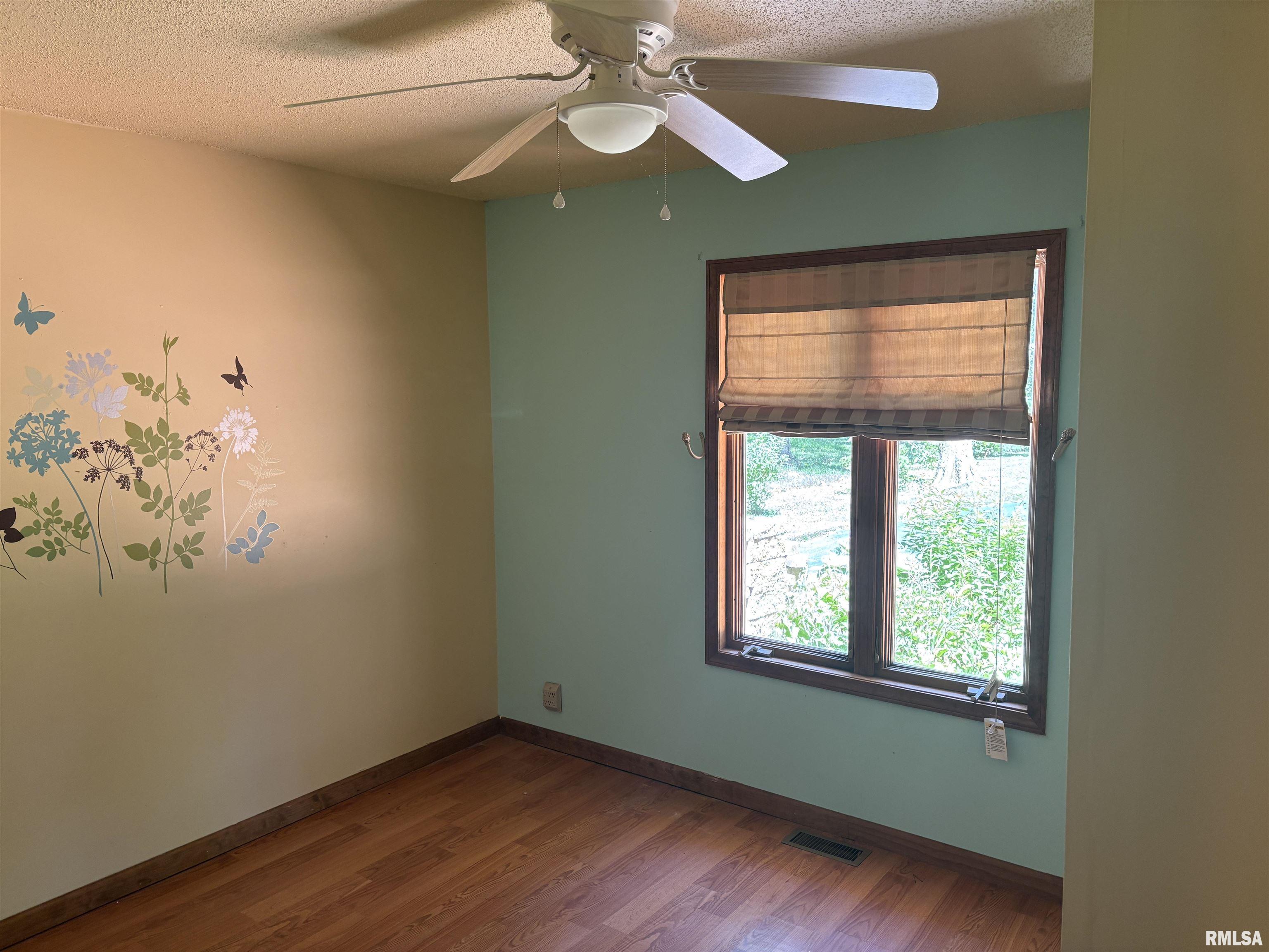 6339 Minder Road Rochester, IL 62563 - Photo 11 of 31