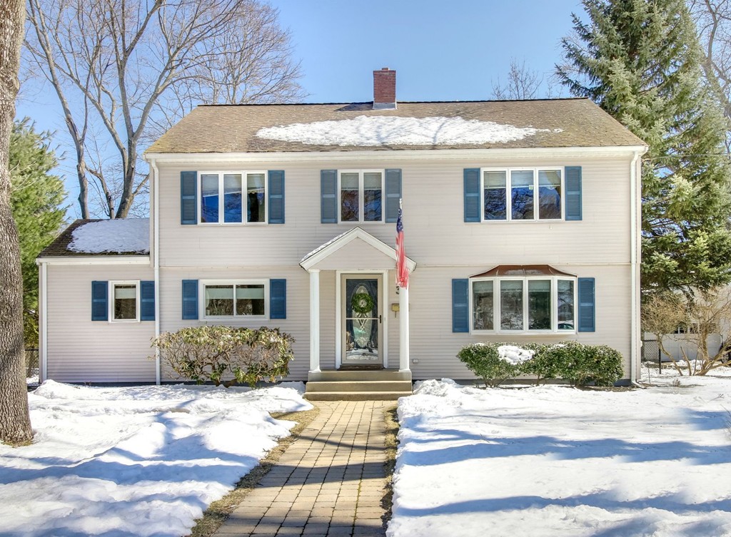 30 Hillcroft Road Waltham, MA 02452 - Photo 1 of 25 Gallery Image 1