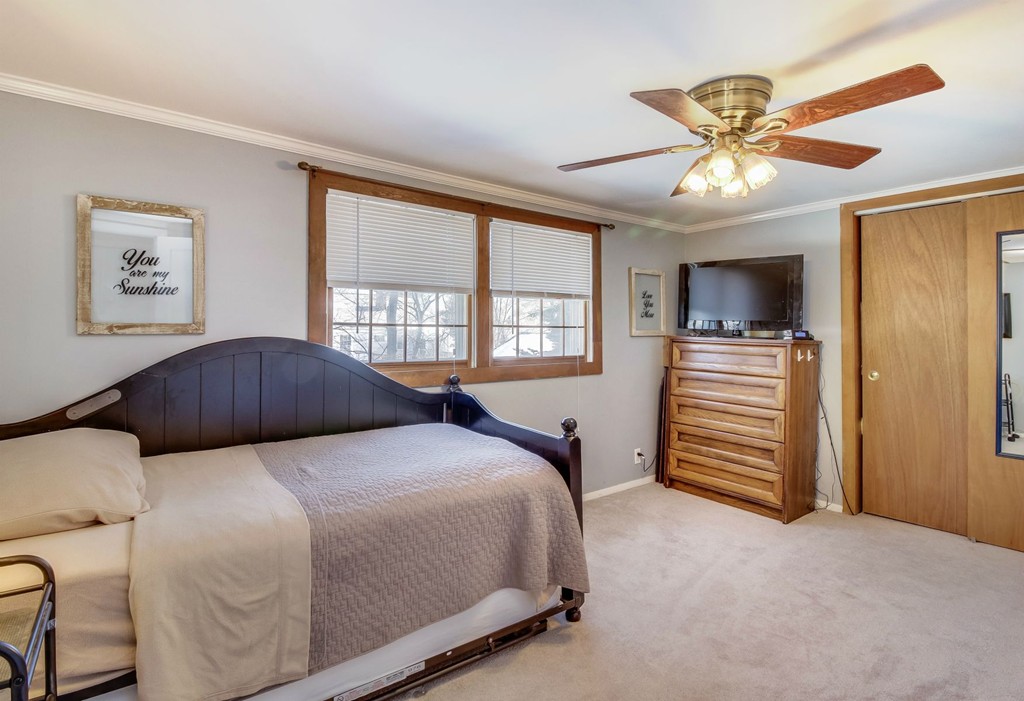 30 Hillcroft Road Waltham, MA 02452 - Photo 15 of 25 Gallery Image 15