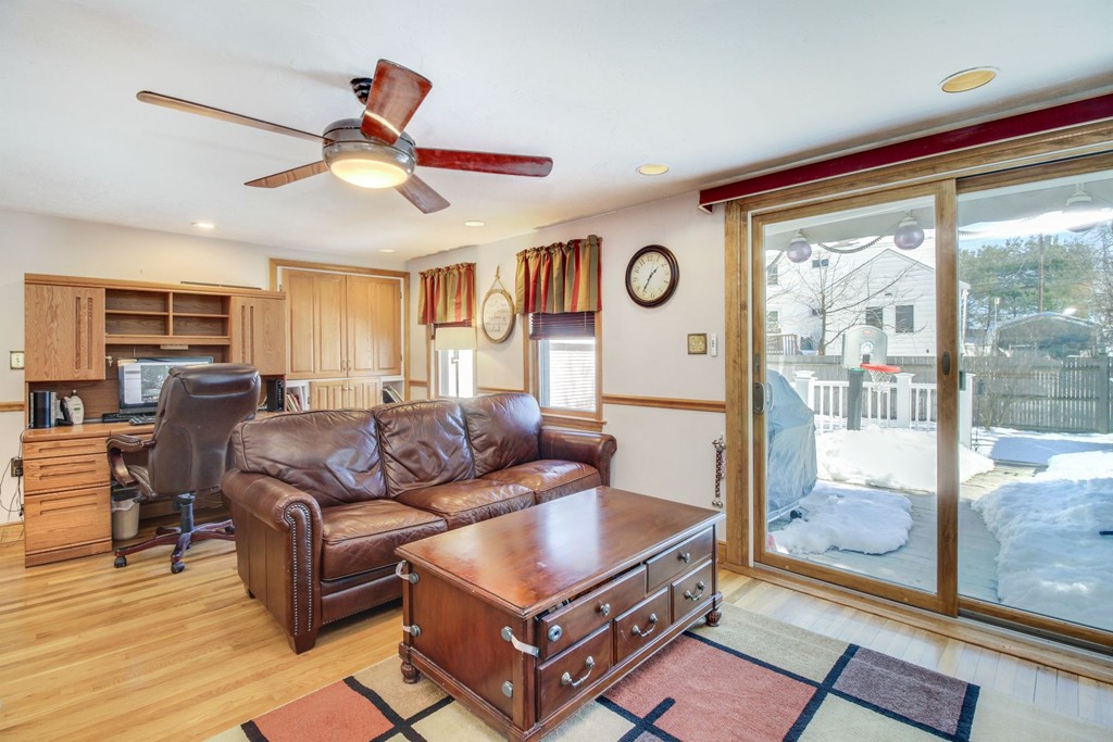 30 Hillcroft Road Waltham, MA 02452 - Photo 6 of 25 Gallery Image 6