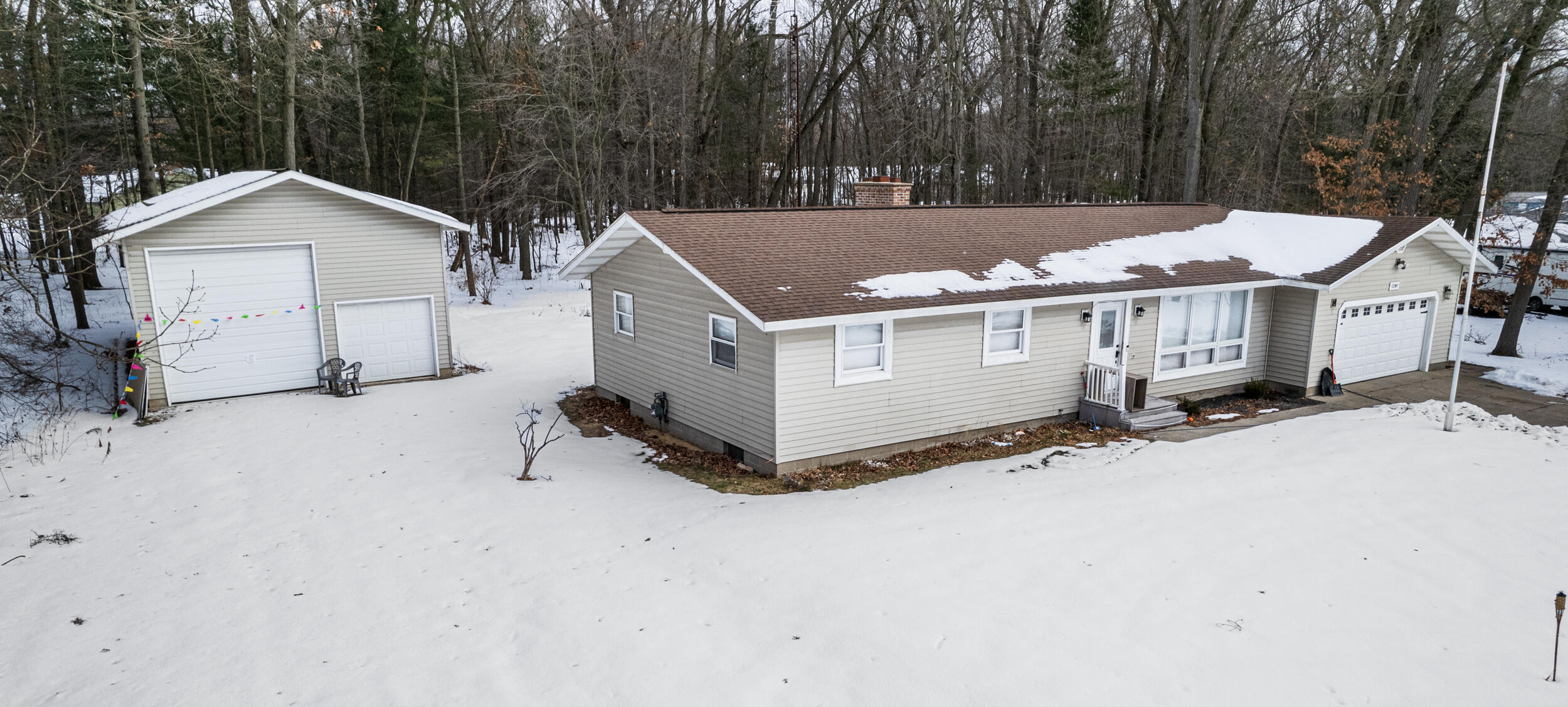 1290 Giles Road Muskegon, MI 49445 - Photo 2 of 28 Aerial