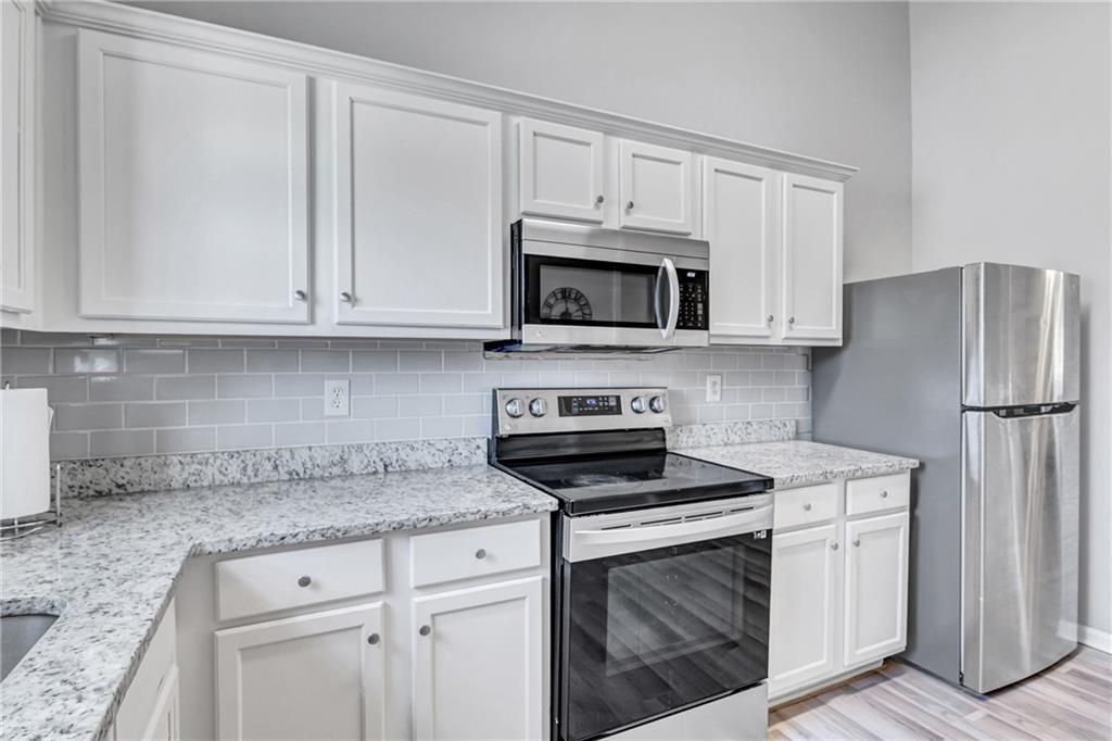 3322 Waggoner Place Rex, GA 30273 - Photo 15 of 40